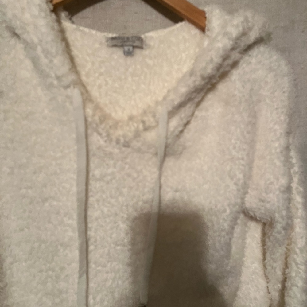 Warm & Cozy Lifestyle Fuzzy Hoodie Sweater Size S - Picture 2 of 5
